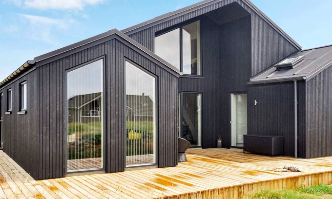 Vrist Strand House | 10 person holiday home in Harboøre-By Traum