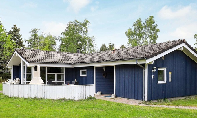 Bøtø By House | 12 person holiday home in Væggerløse-By Traum