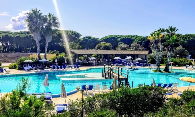 Arborea Apartment | 13 Ala Birdi Cottage 150m From The Beach, Arborea, Italy