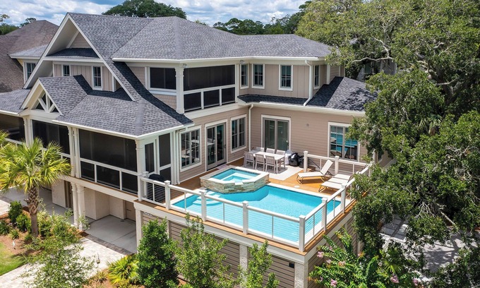 North Forest Beach House | 134 Dune Lane - 2nd Row (35 steps to the beach) New and Beautiful.