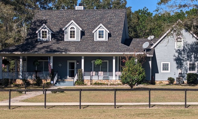 Dunnellon House | 15 Minutes from WEC