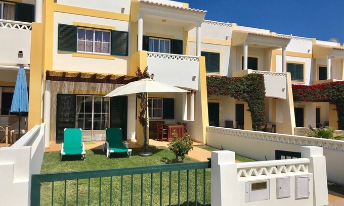 Lagoa e Carvoeiro Ski Chalet | 15 Terraços de Benagil (Casa Machado)
