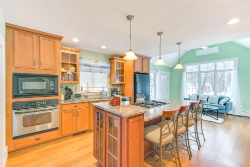 South Weymouth House | 16 Mi to Boston Home with Deck in Weymouth