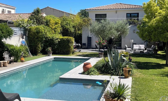 Clapiers Villa | 160m2 architect-designed villa with swimming pool and 1500m2 landscaped garden.