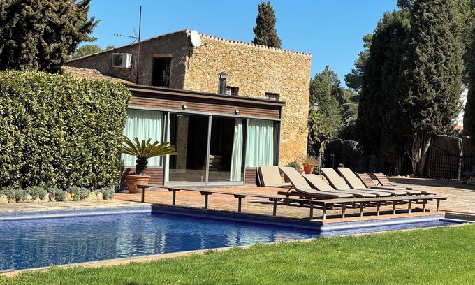 Pals Other | 16TH CENTURY FARMHOUSE in Masos de Pals. Costa Brava. Capacity 10 people