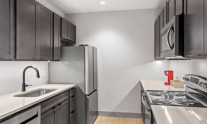 Historic South Hill Condo | 175 LEX - Quiet Loft Near Rupp Arena & Restaurants