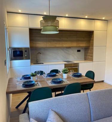 Distrito Llano Apartment | 176A Apto Moderno de 3 habitaciones