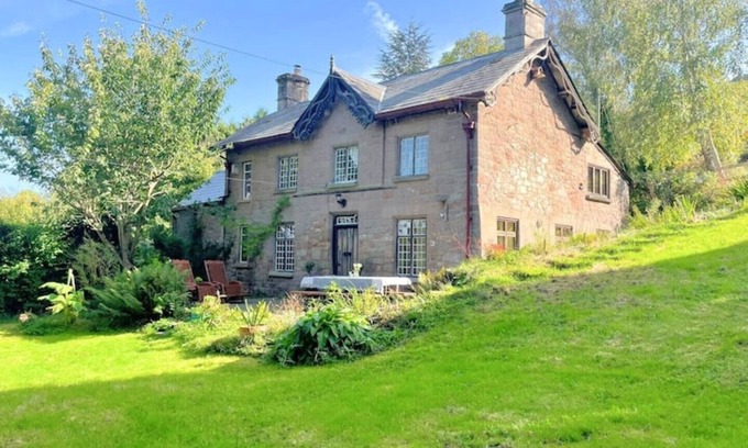 Symonds Yat Cottage | 17th Century Stone Holiday Cottage - Wye Valley and the Forest of Dean