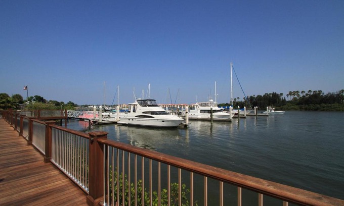 North Causeway House | 19 Old Feger - New Smyrna Marina Home