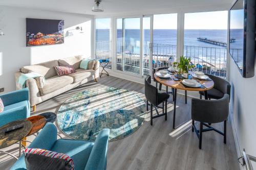 Felixstowe House | 19 Undercliffe
