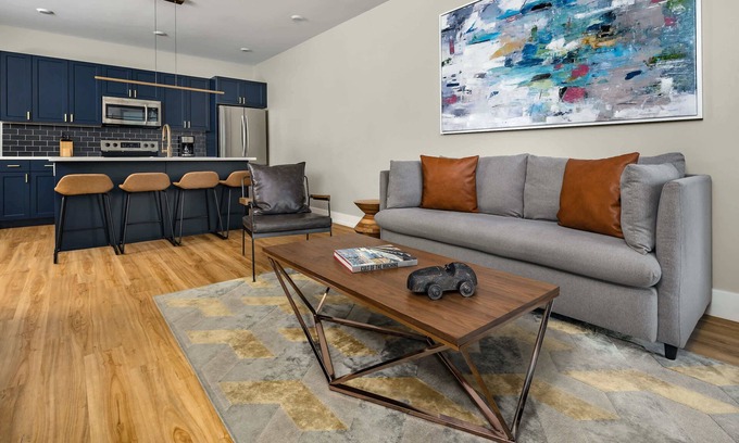 Olde Kensington Apartment | 1BR Cozy Corner at The Frankford