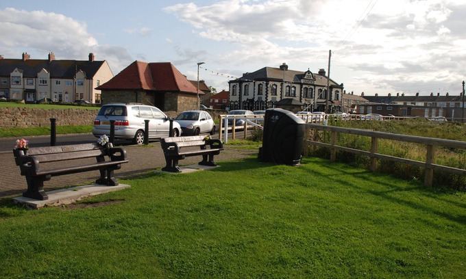 Seaton Delaval House | 2 Bed Cottage, Northumberland, beaches, open countryside, parking, pet friendly.