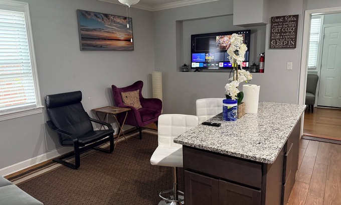 Brightwood Apartment | 2-bedroom 2-bathroom apartment in enchanting Washington