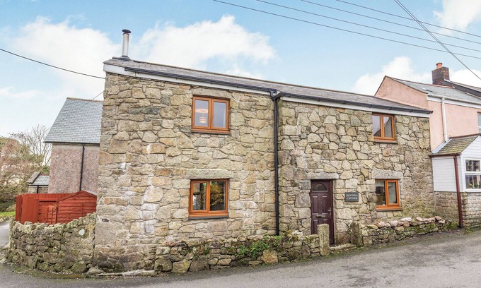 Rescorla Cottage | 2 bedroom accommodation in Rescorla
