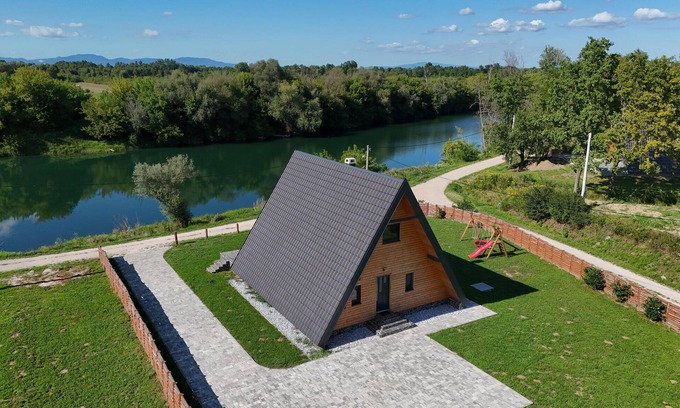 Karlovac House | 2 bedroom cozy home in Brodani