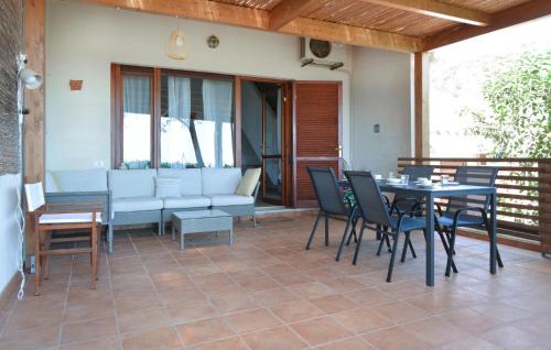 Is Molas House | 2 Bedroom Cozy Home In Is Molas