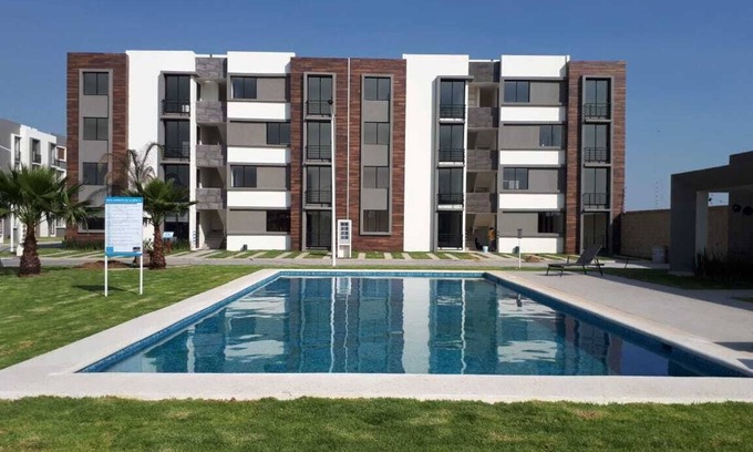 Coronango Apartment | 2 Bedroom Modern Apartment with Pool in Puebla near VW & Val’Quirico
