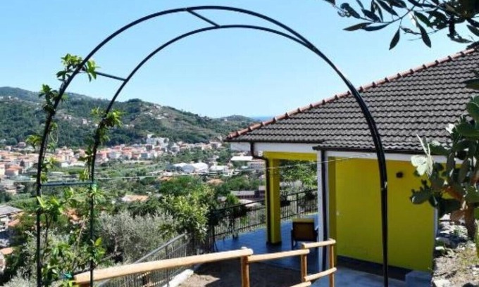 Chiavari House | 2 Bedroom Private vacation home in Chiavari