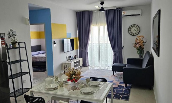 Kota Warisan Apartment | 2 Bedroom with Balcony Nearest KLIA