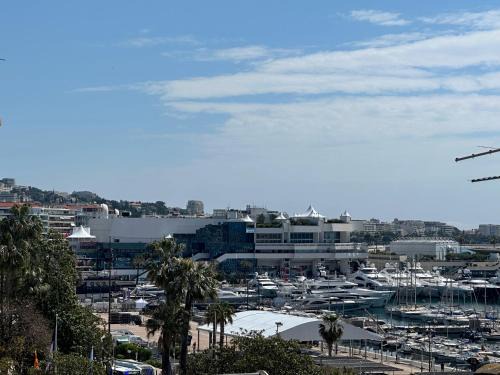 Le Suquet Apartment | 2 Bedrooms sea view in Le Suquet