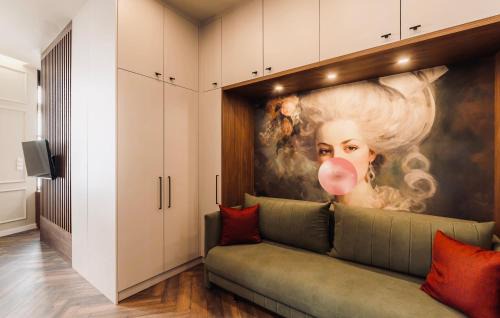 Gyor Apartment | 2 - Dolce Antoinette - DonViore