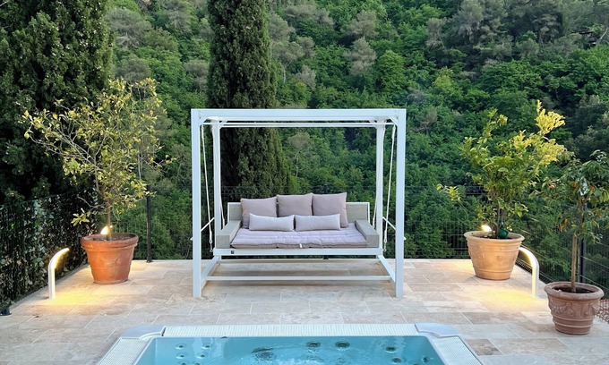 La Trinite Apartment | 2-room apartment - jacuzzi & terrace