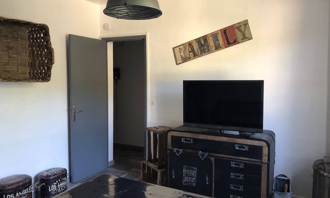 Aups Apartment | 2 room apartment Near Gorges du Verdon