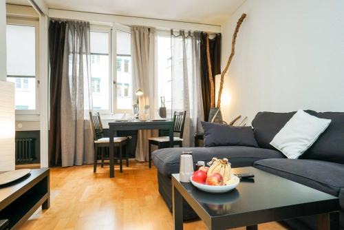 Niederdorf Hotel | 2 room suite pedestrian area