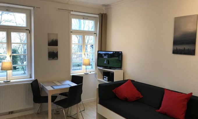 Tuebingen Apartment | 2 rooms-Apartment IV "Am Nonnenhaus", near the university for 2-4 people