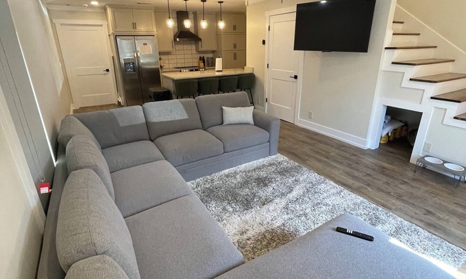 Oxford Condo | 2-story charming 3-bedroom condo only minutes away from Ole Miss.