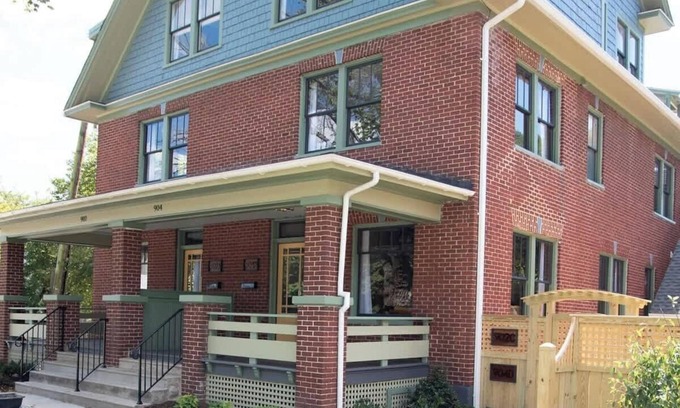 Roanoke House | 20-guest Historic Home Near Downtown|Walkable|Food