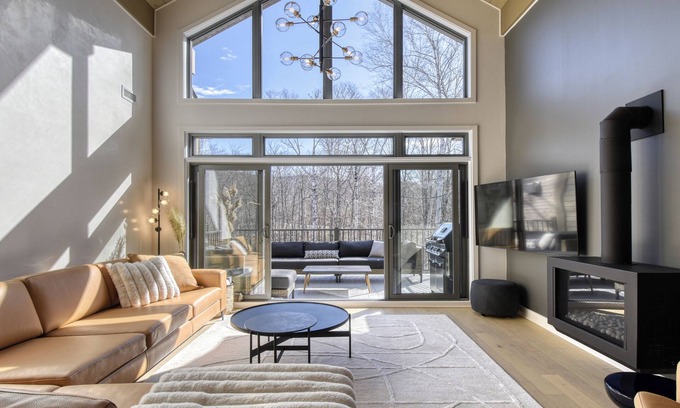 Mont-Tremblant Condo | 204 Verbier Building 14