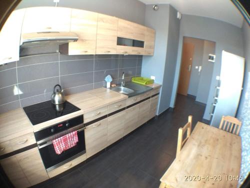 Stare Miasto District Apartment | 2060 Zwycięstwa 5G - Tanie Pokoje w apartamencie - samodzielne zameldowanie - self check in