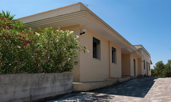 Cannole House | 245 Casa Frulli A by BarbarHouse