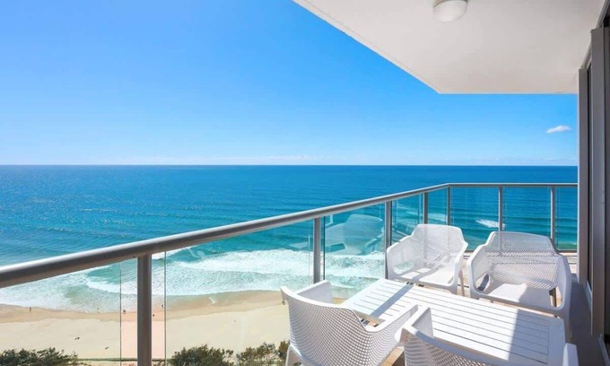 Surfers Paradise Apartment | 26A Peninsula Summary