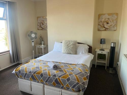 Castle House | 284 - Room 5 - Beachfront - Fantastic sea views