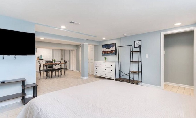 Dundalk Condo | 2939 Liberty Basement NEW! · Convenient & Affordable Dundalk Studio!