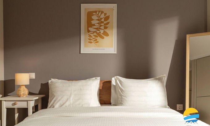 Pasalimani Apartment | 2BD Modern Home Steps from Pasalimani