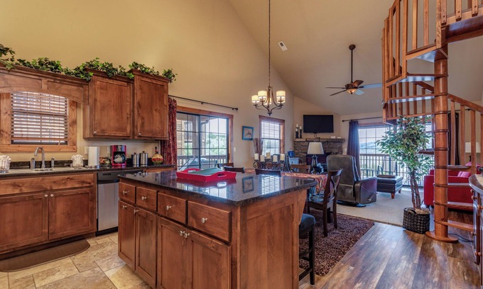 Indian Point Condo | 2BR+Loft Village At Indian Point 1509 near SDC- Free Tickets Daily up to $500