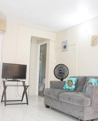 Salt Gut Apartment | 2BR Villa Ocean Views Beach 5mins to Airport