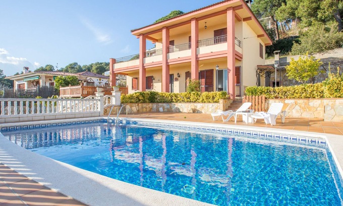 Blanes Villa | 2MAER01 - House for 9 people with private pool located near the beach of Blanes