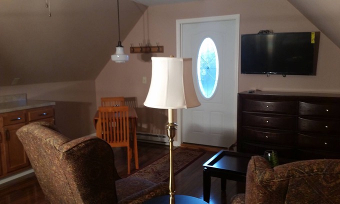 Charles Town Apartment | 2nd Floor, Efficiency, Private Entrance