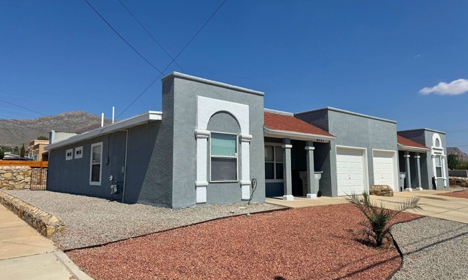 Sunrise Acres House | 3 Bed , 2 Bath Mountain side Home in Northeast El Paso