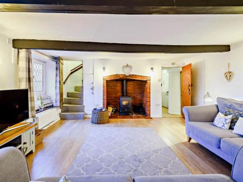 Weybourne House | 3 bed in Weybourne 90943