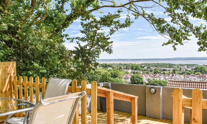 Burry Port Cottage | 3 bedroom accommodation in Burry Port