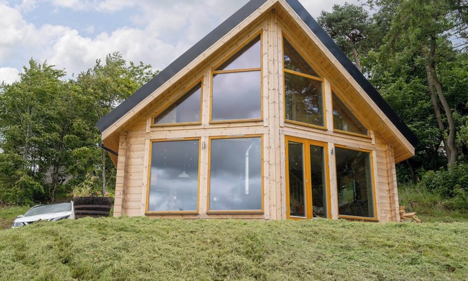 Linlithgow Cottage | 3 bedroom accommodation in Linlithgow, near Edinburgh