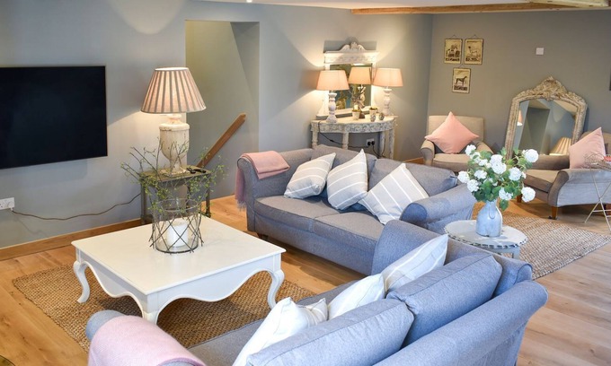Maidstone Cottage | 3 bedroom accommodation in Ulcombe, near Maidstone