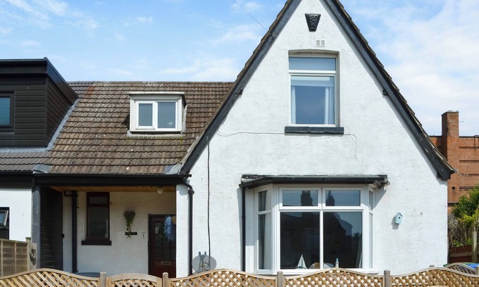 Hornsea Cottage | 3 bedroom accommodation in Hornsea