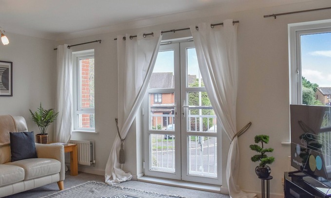 Poole Cottage | 3 bedroom accommodation in Poole
