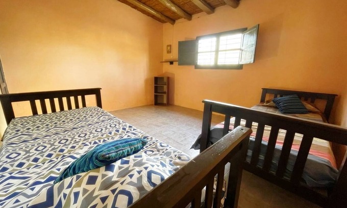 Cuyo House | 3-bedroom house in adorable Maipu with WiFi, fitness room